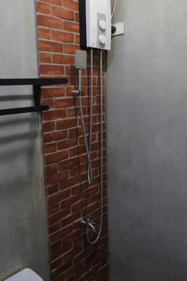 Cerca Hotel Balabag  Zewnętrze zdjęcie