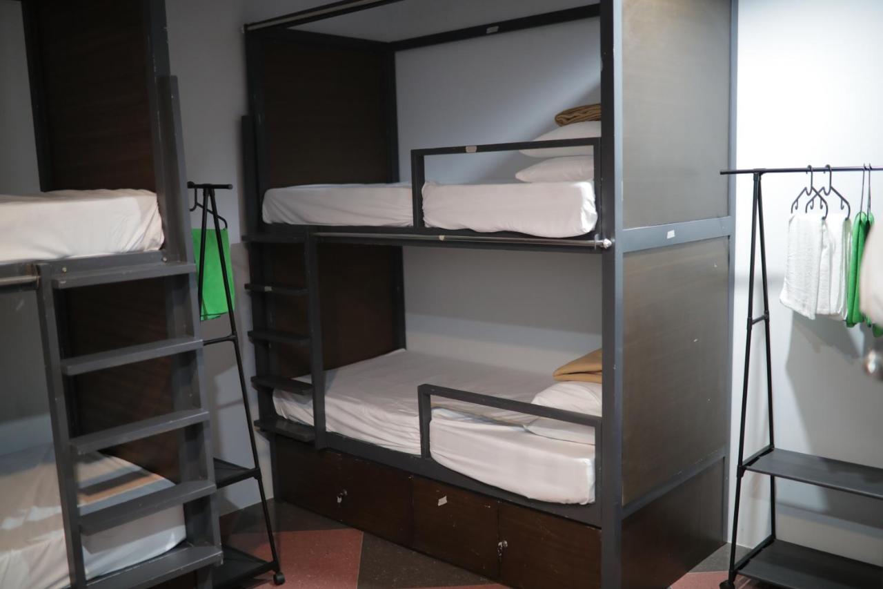Cerca Hotel Balabag  Zewnętrze zdjęcie