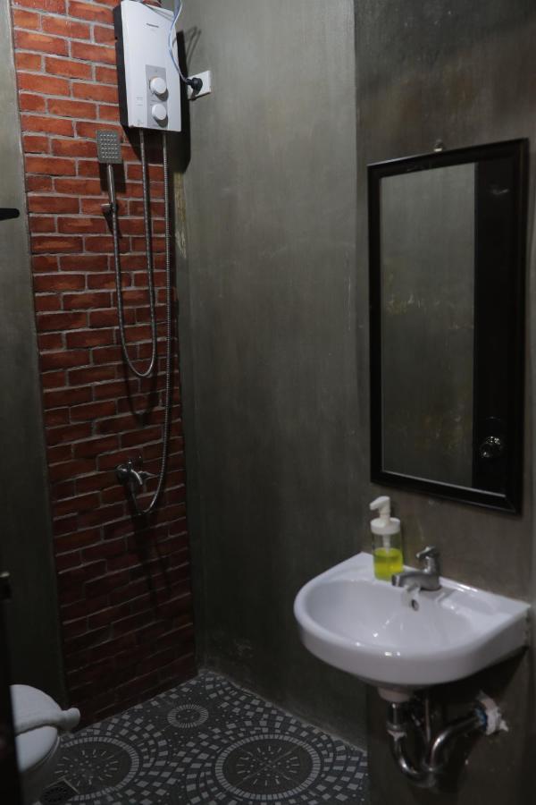 Cerca Hotel Balabag  Zewnętrze zdjęcie