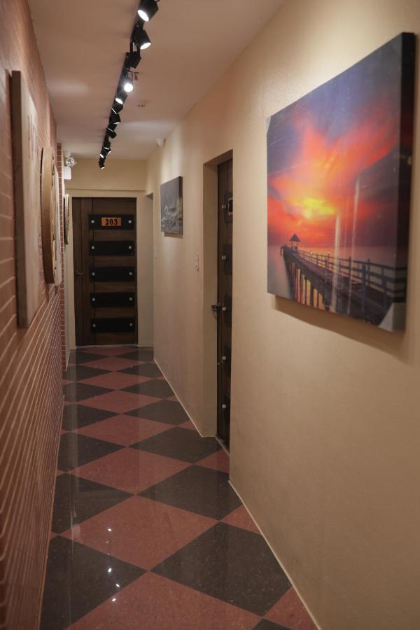 Cerca Hotel Balabag  Zewnętrze zdjęcie