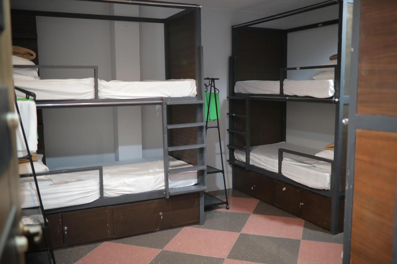 Cerca Hotel Balabag  Zewnętrze zdjęcie